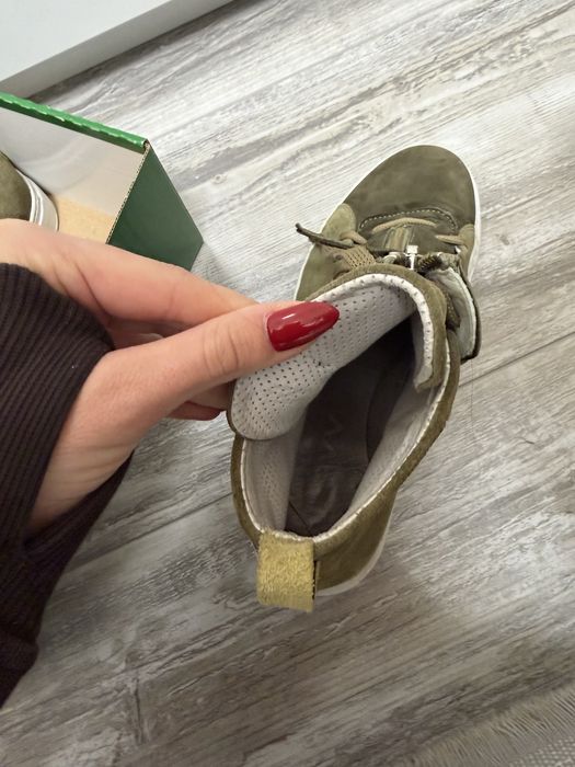 Кожени зелени кецове