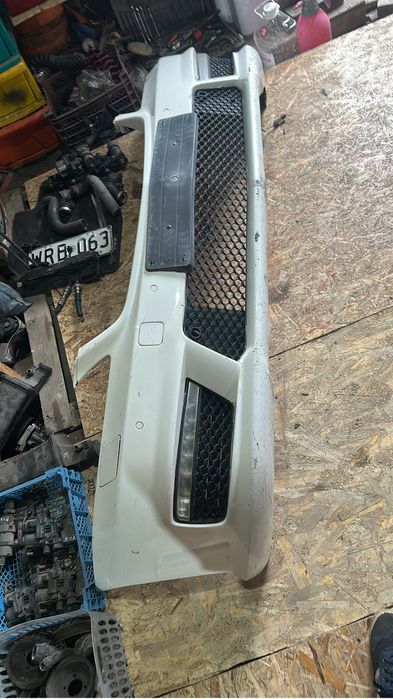 Капот w221  мерседес