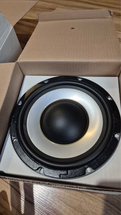 Продам автомобильную акустику