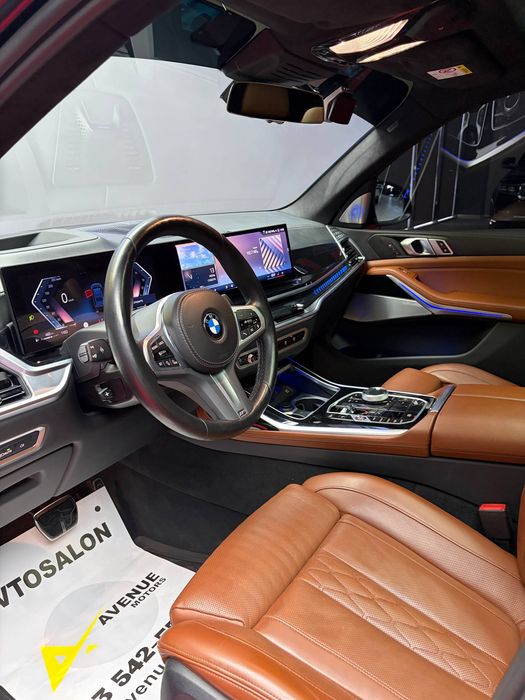 В продаже BMW X7 xdrive40i 2023