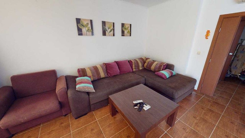 Продава се Тристаен апартамент в с. Кошарица, Област Бургас - 130 кв.м за 506 €/кв.м - Снимка #2