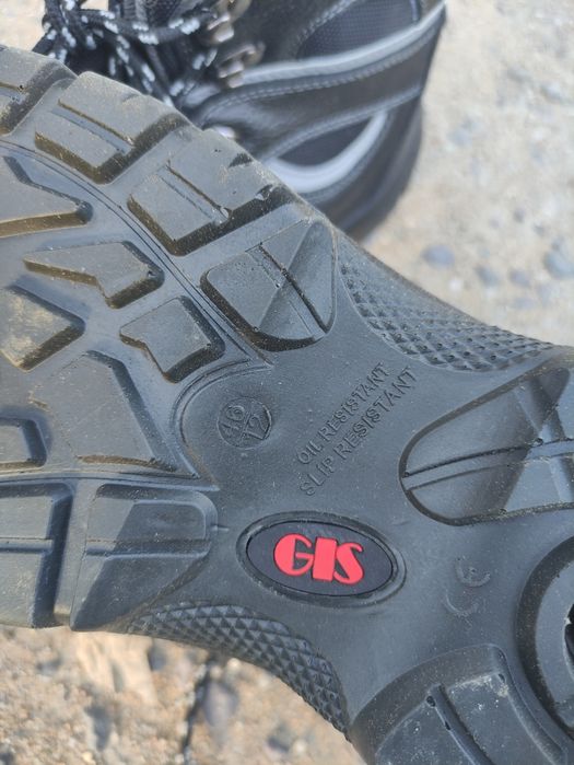 Ботинки рабочие новые