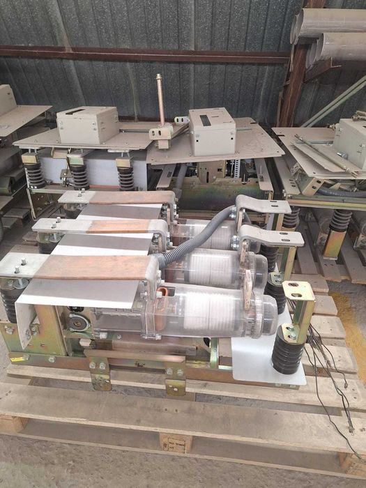 Выключатели вакуумные