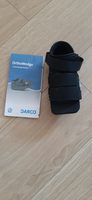 Детска постоперативна обувка