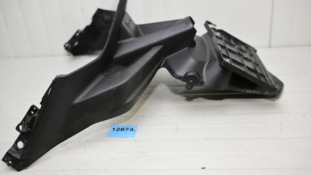 Suport Numar Placuta Inmatriculare Yamaha X-MAX 125 / 300 2023 - 2026