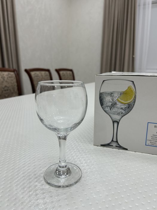 Продам стаканы , рюмки , вазы, конфетницы