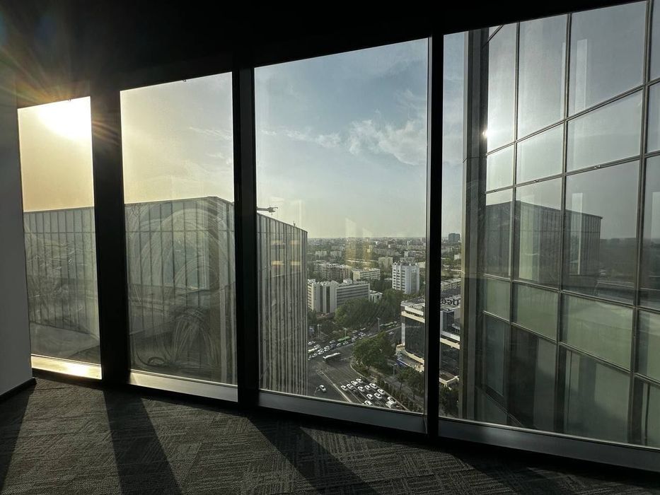 Сдаётся офис в "Trilliant" 95m2