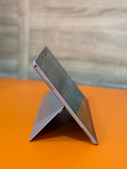 Продается Microsoft Surface pro3