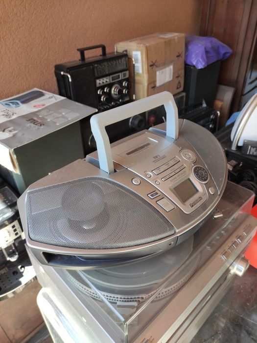 Panasonic model: RX-ES23