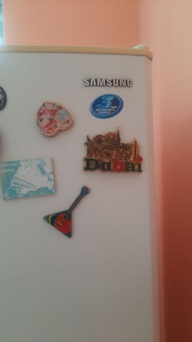 Холодильник SAMSUNG