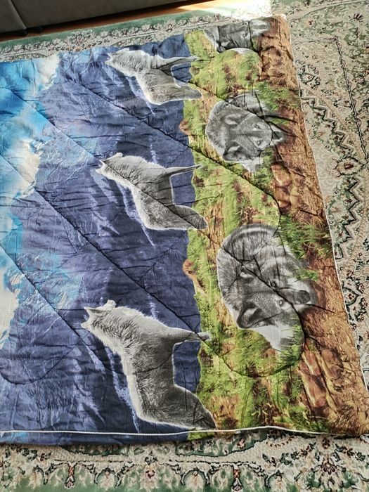 Одеяло новое продам