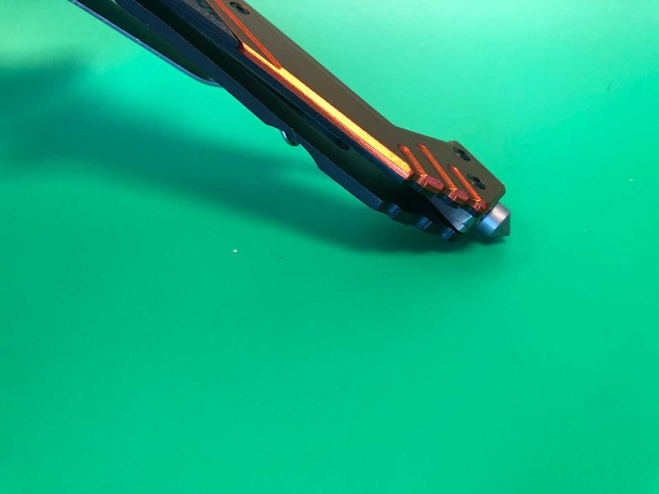 HERBERTZ INOX 208112 Алуминиеви черупки - Трошачка за стъкло