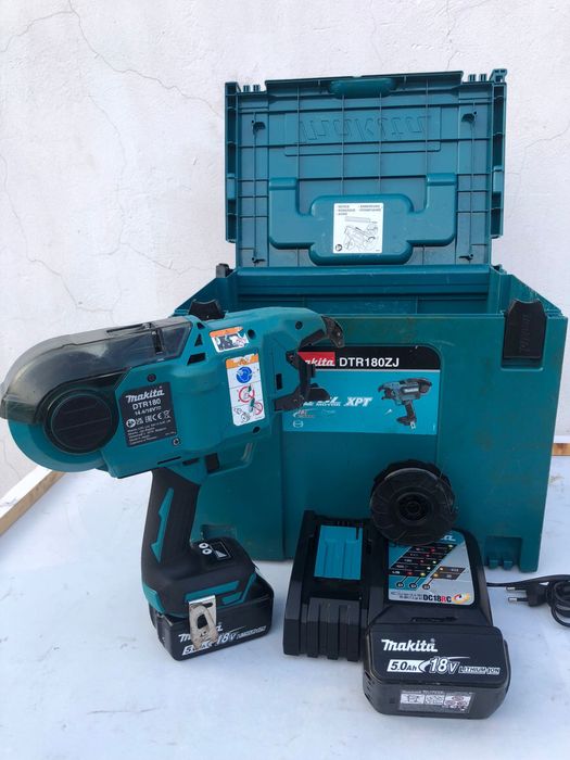 Pistol legat fier Makita DTR 180, impecabil