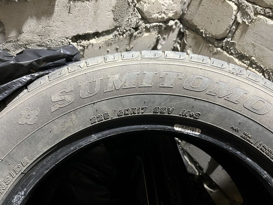 Продам бу шины летние 225/60/17