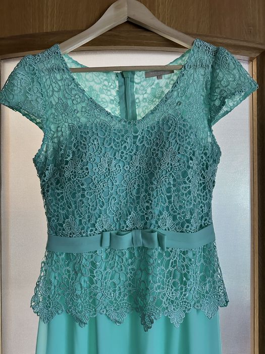 Vand rochie de ocazie