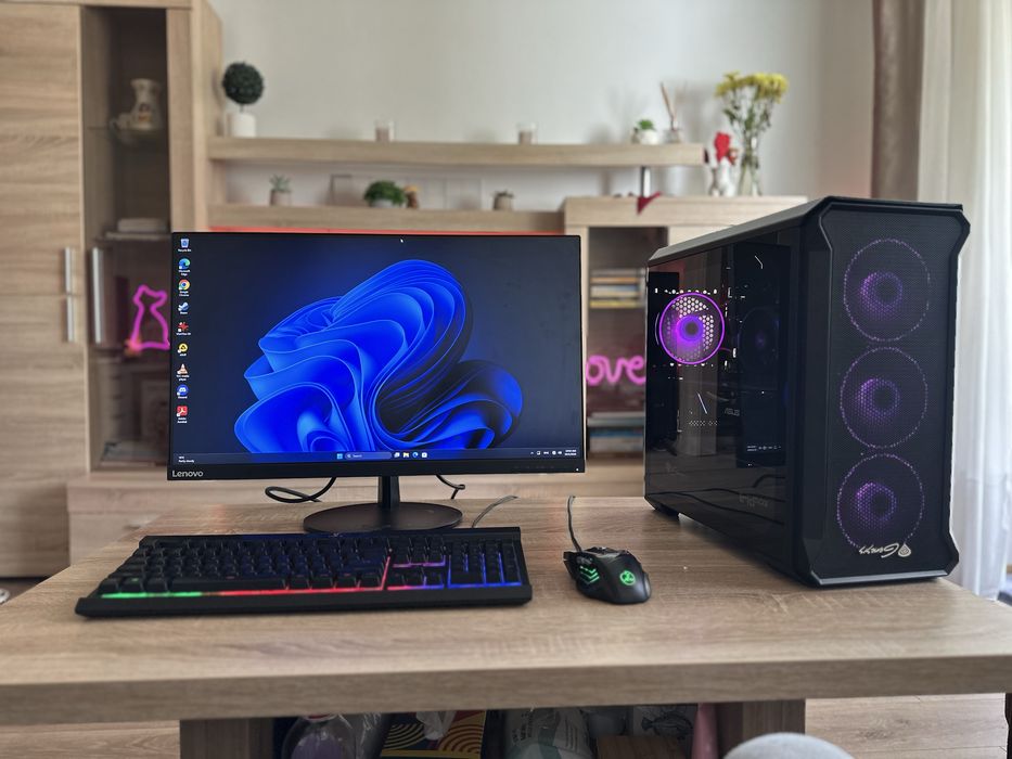 PC Gaming complet Ryzen 5 2600 / 16GB / RX 5500 XT 8GB / SSD 500GB + Monitor 27”