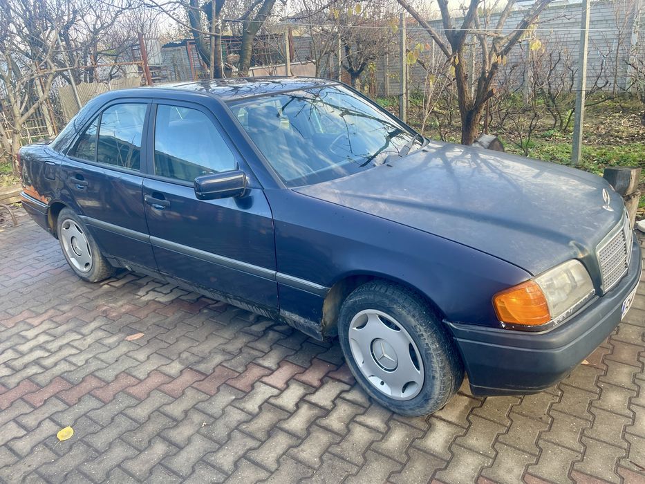 MERCEDES-BENZ C-Class 0 — imagine 2