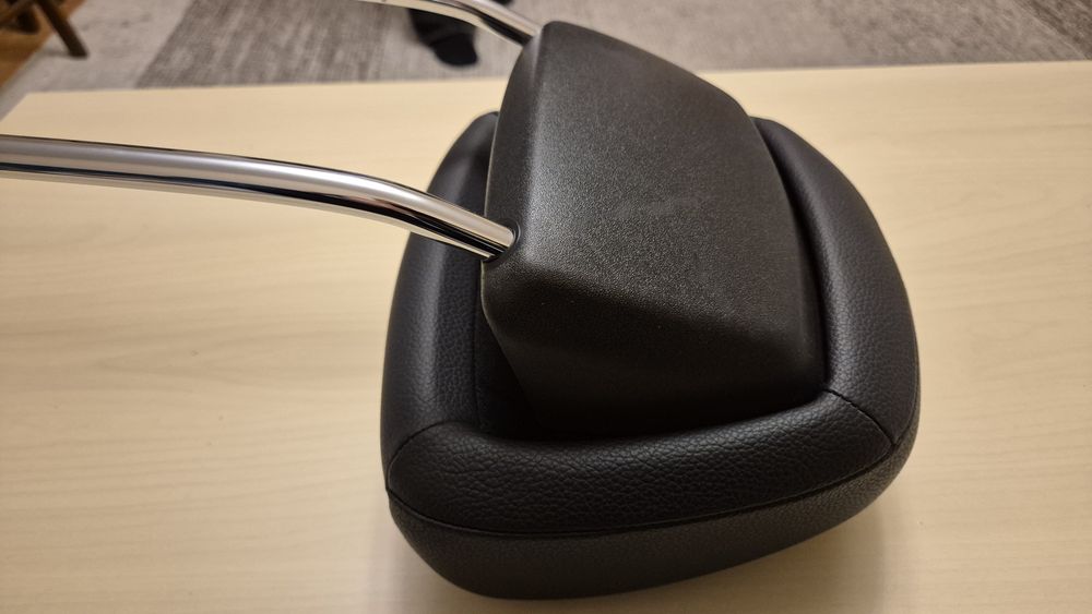 Vand set tetiere active fata piele neagra Mercedes-Benz W204