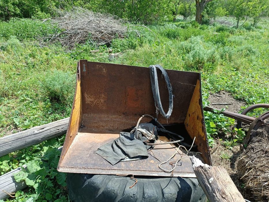 Продам трактор Т-16.