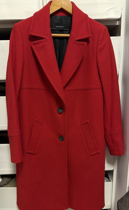 Дамско червено палто ZARA