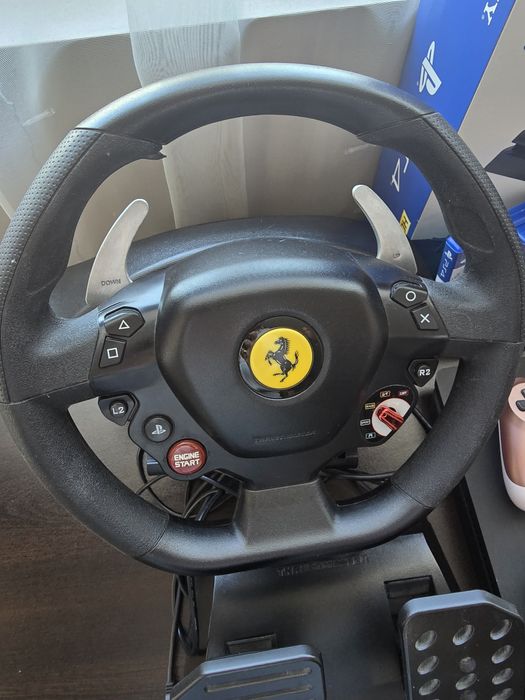 Продавам волан на марката  TRUSTMASTER