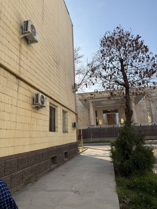 Сдам в аренду свою 2 ком квартиру в Цуме, напротив Сената Олий Мажлиса