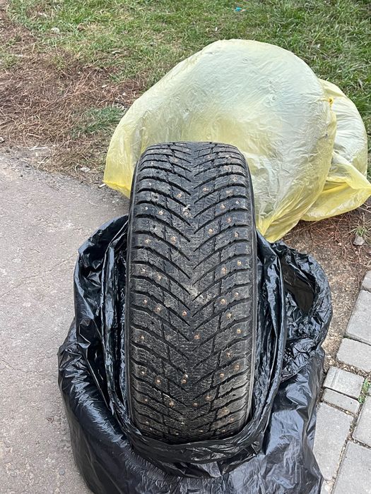 Продам диск и шины на 17