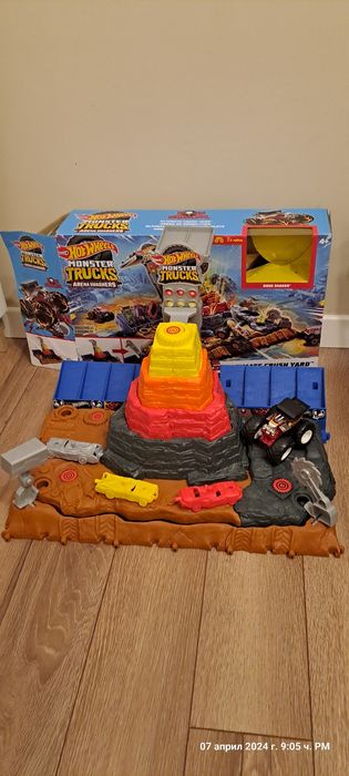Monster track, Hot wheels