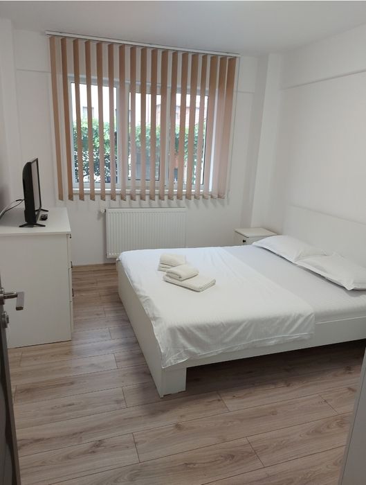 Apartament 2 camere de închiria