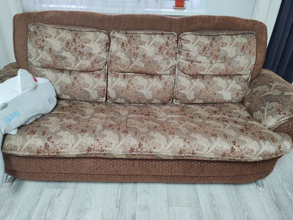 Диван еврокнижуа