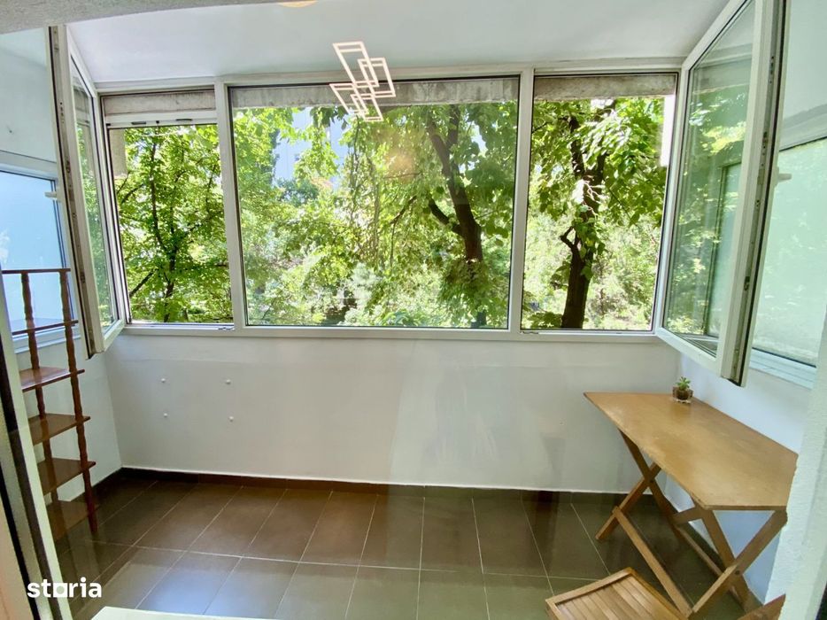 Apartament 4 camere la Parcul Tineretului cu 2 balcoane logie