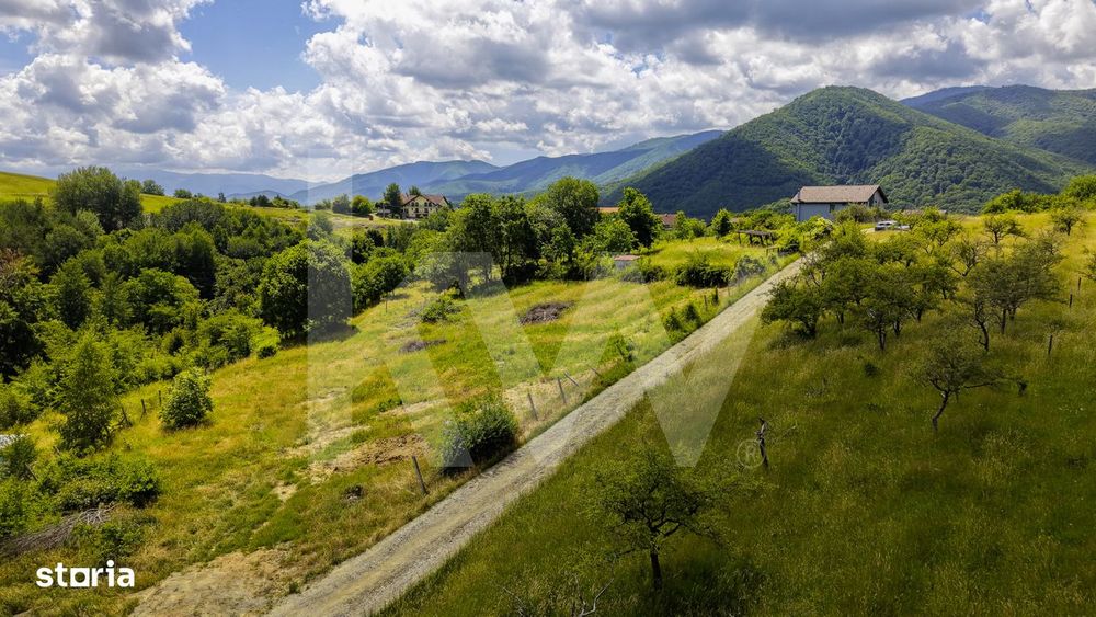 Teren Intravilan 977 mp de Vanzare in Cisnadioara – Locatie de Poves