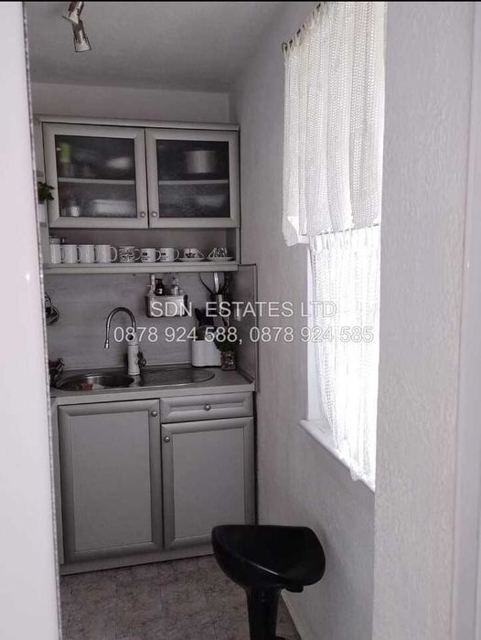 Продава се Двустаен апартамент в Казанлък - 70 кв.м за 1385 €/кв.м - Снимка #2