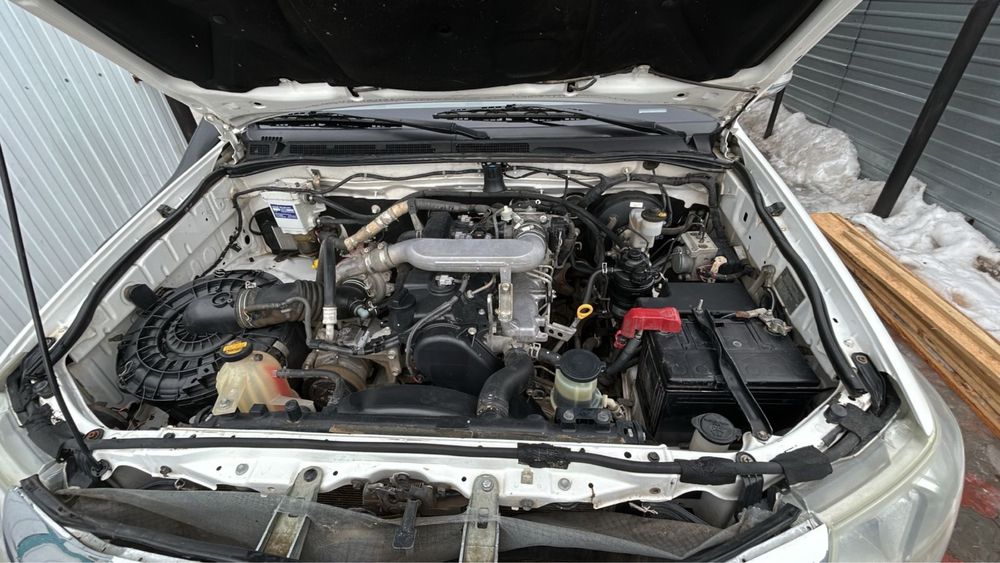 Продам тойоту хайлюкс