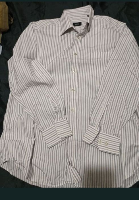Cămașa Hugo boss Originală M