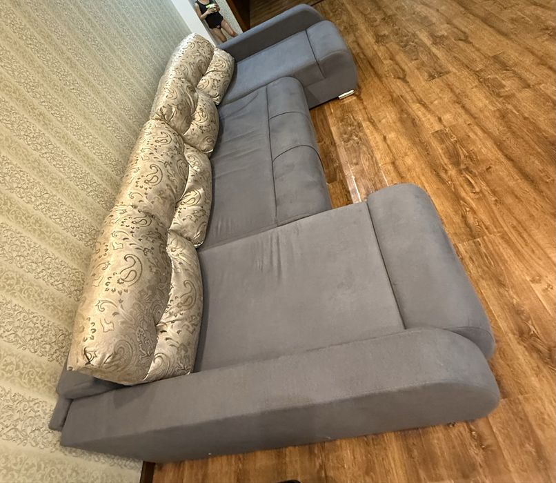 Диван для гостиной