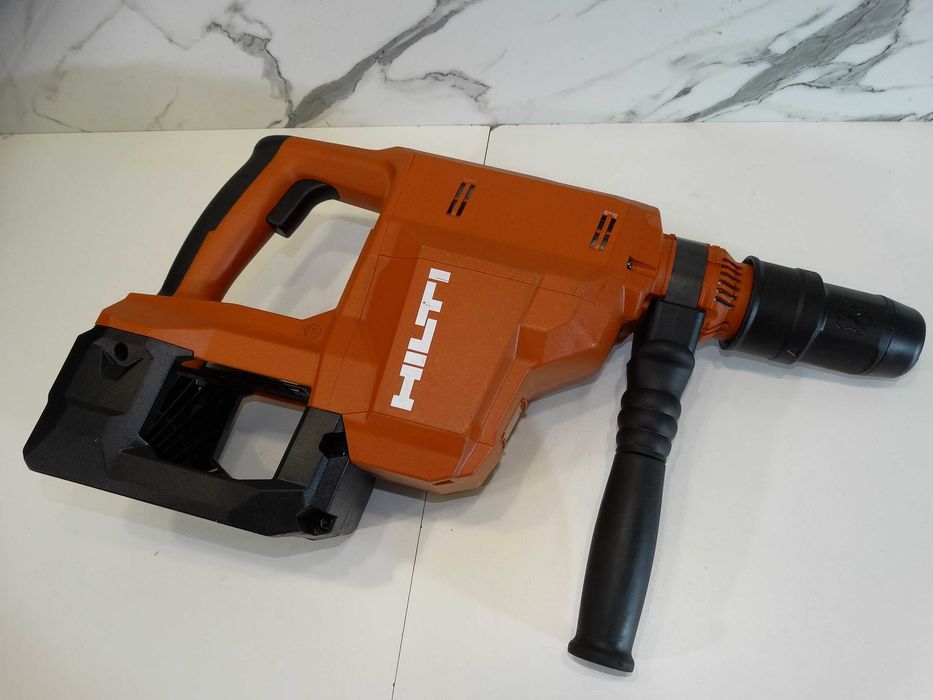 2025 - Hilti TE 50 - 22 / NURON - Ударо пробивна машина