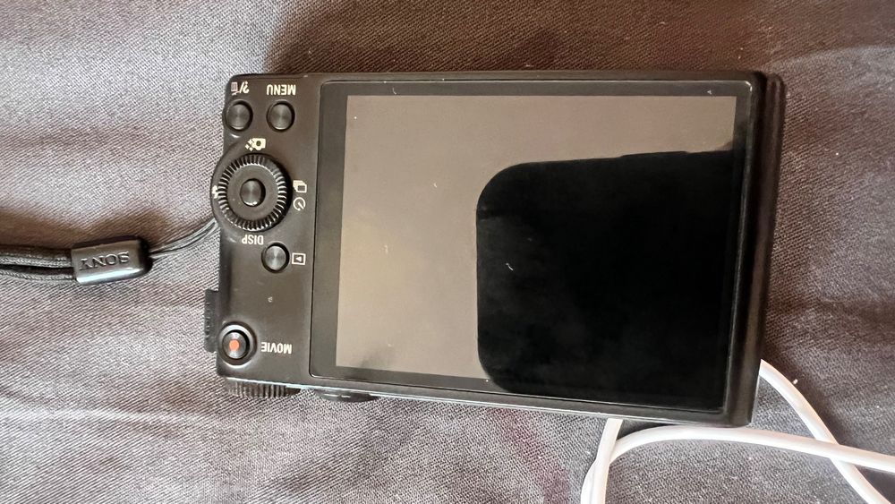 Sony Cyber-shot DSC-WX350 – 18.2 MP | 20× Optical Zoom | Отлично състояние