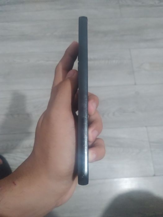 Telefon pentru piese