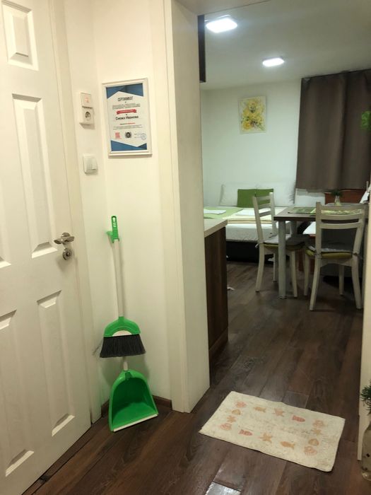 Студио Орхидея до МУ, ВВМУ и ИУ - Варна