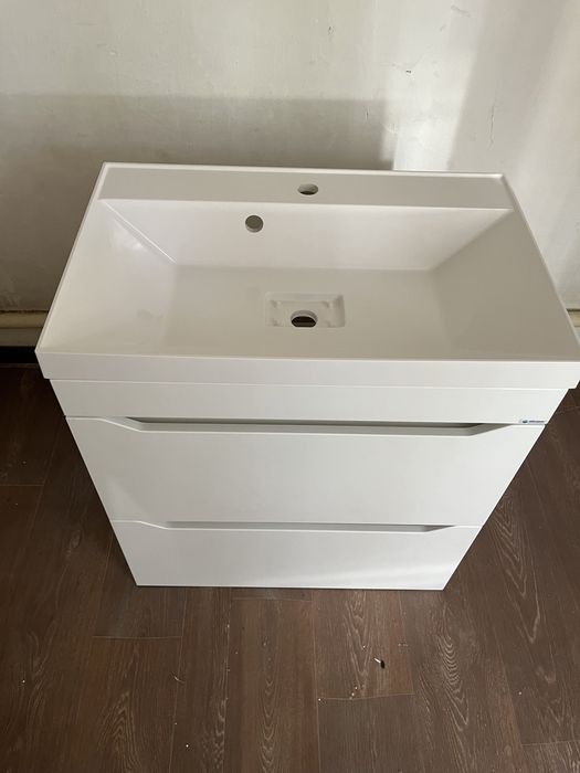 Продам раковину новую