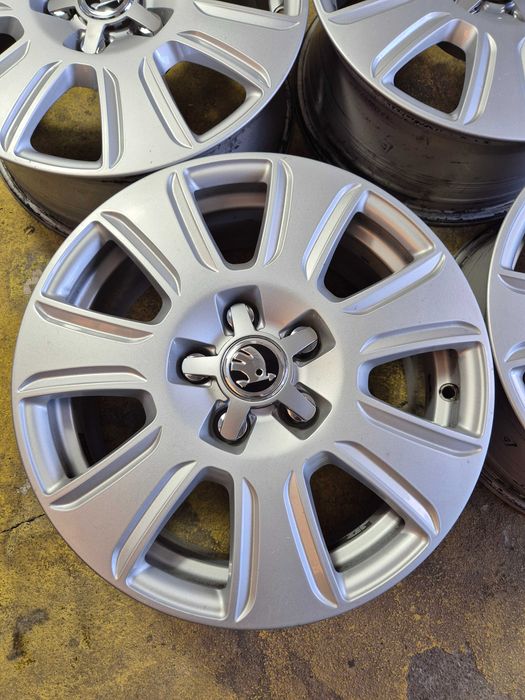4 Jante Aliaj 5x112 16'' OEM VW Golf Passat Caddy Touran Sharan T-ROC