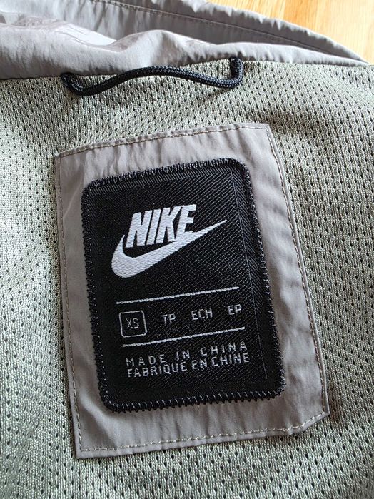 Jachetă/geaca Nike originala M65 cu glugă,CZ9879-320,marime XS barbati