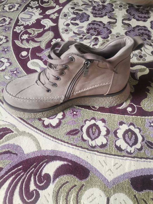 Продам обувь.Турция