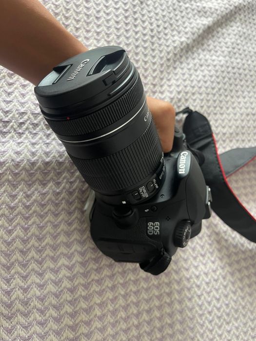 Фотоаппарат Canon EOS 60D