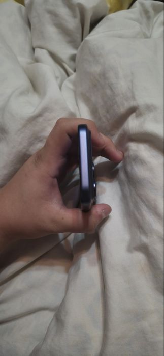 Iphone 17 pro с гарантией