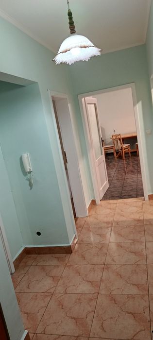 3 стаен ап. Топ Център, близо до училище Кирил и Методии