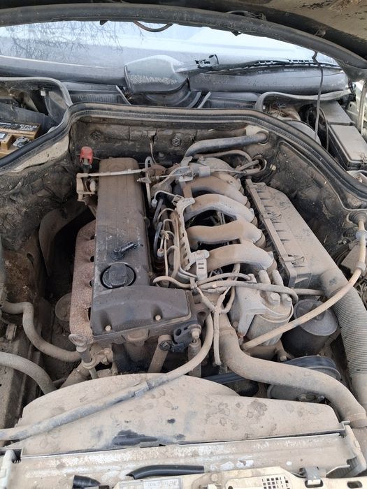 Мерцедес w124 2.5 автоматик на части