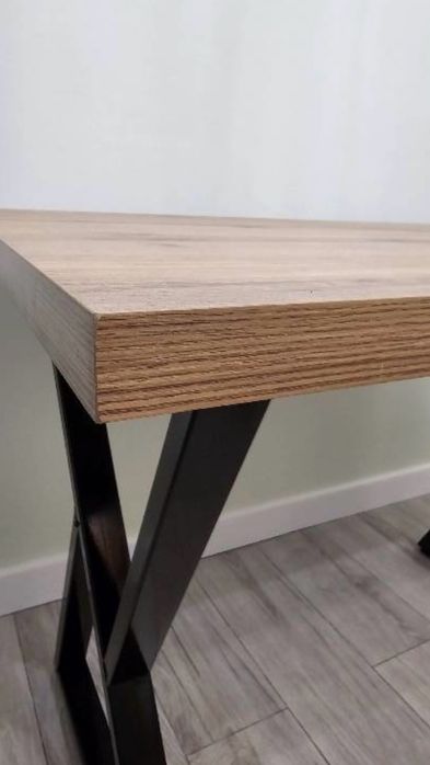 Продаю Стол Срочно.