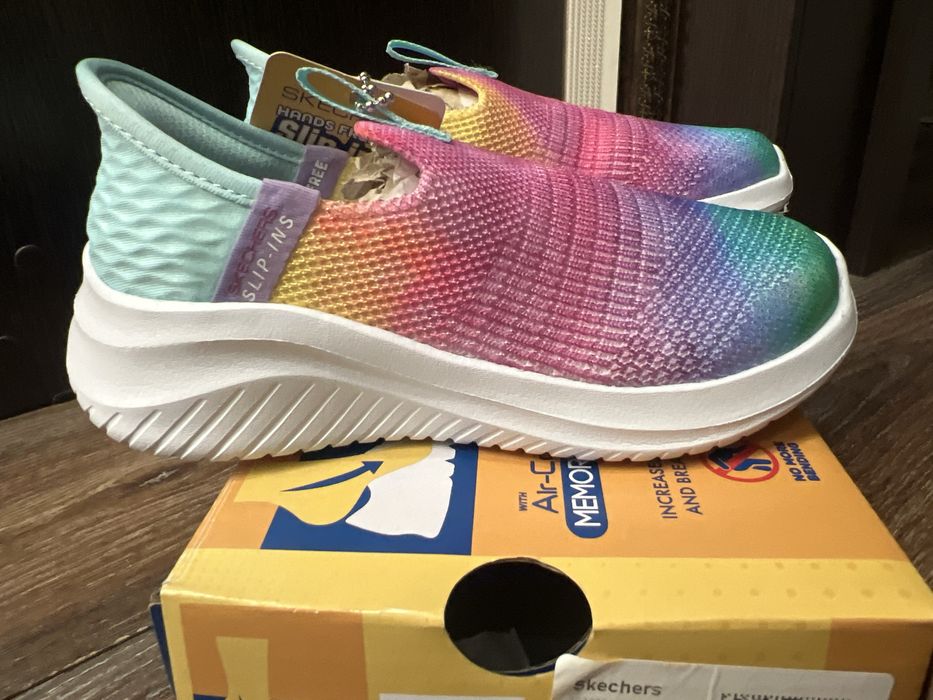 Кросовки детские skechers для девочки